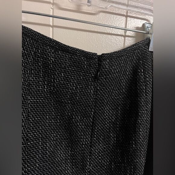 NWT TAHARI Black Blazer Jacket Skirt Suit Size 2P - Picture 8 of 13